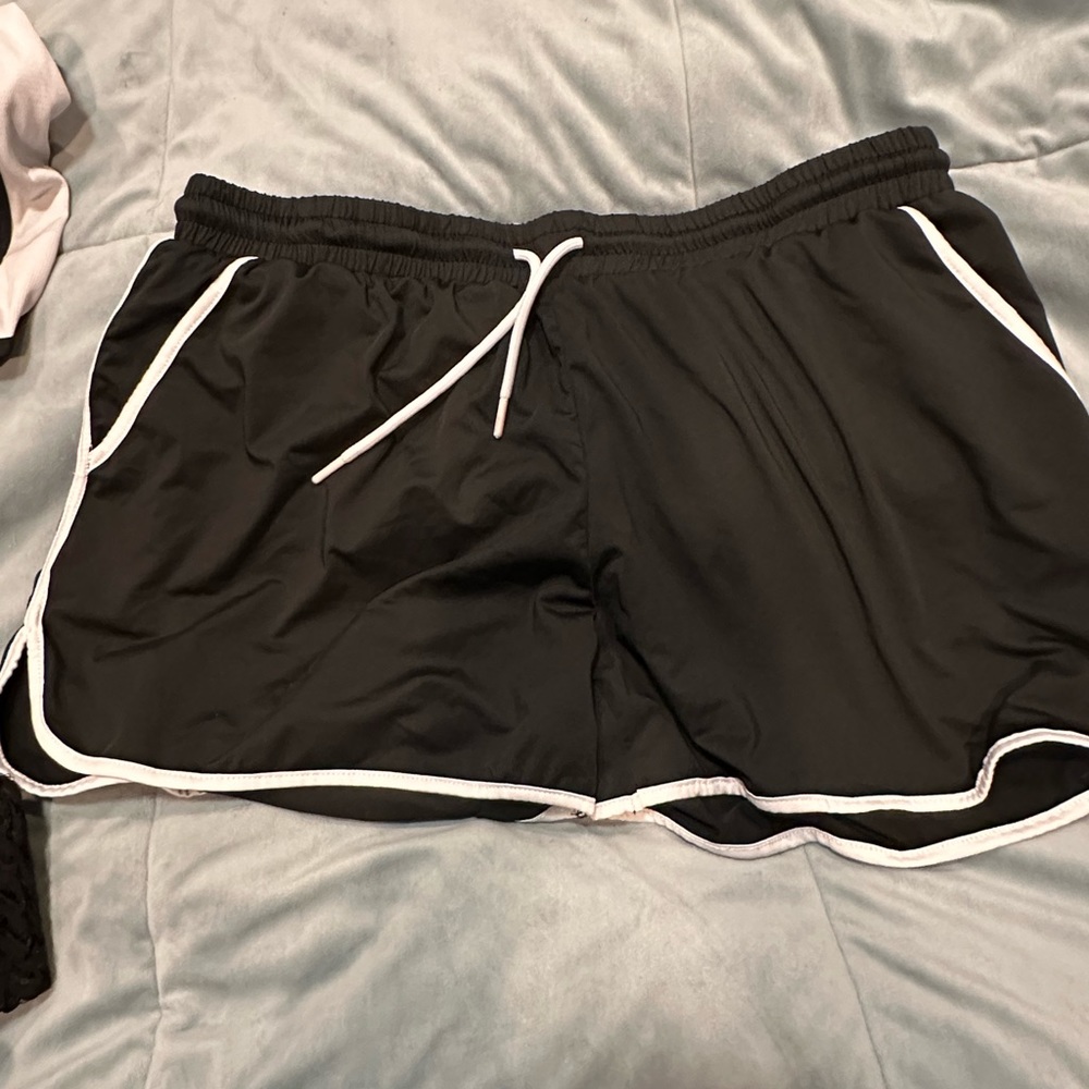 BlevinH Ladies Running Shorts 2XL